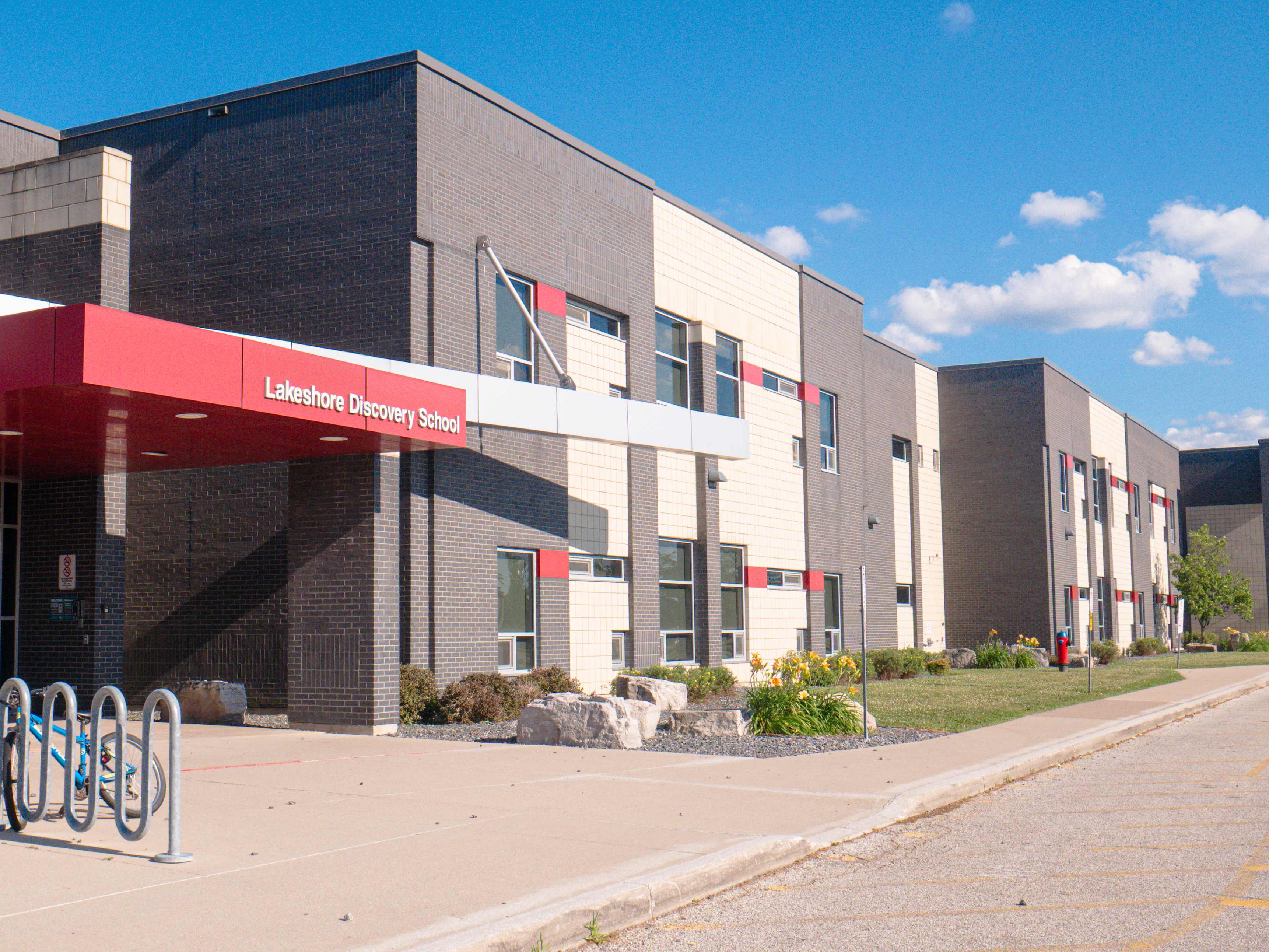 Lakeshore Discovery School